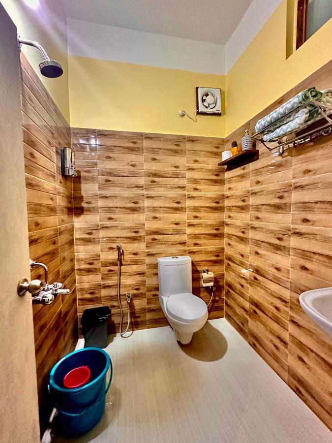 Three Little Birds Homestay Guwahati Dış mekan fotoğraf
